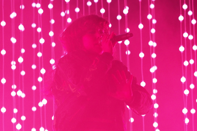 Purity Ring, Roxy, Praha, 5 November 2015